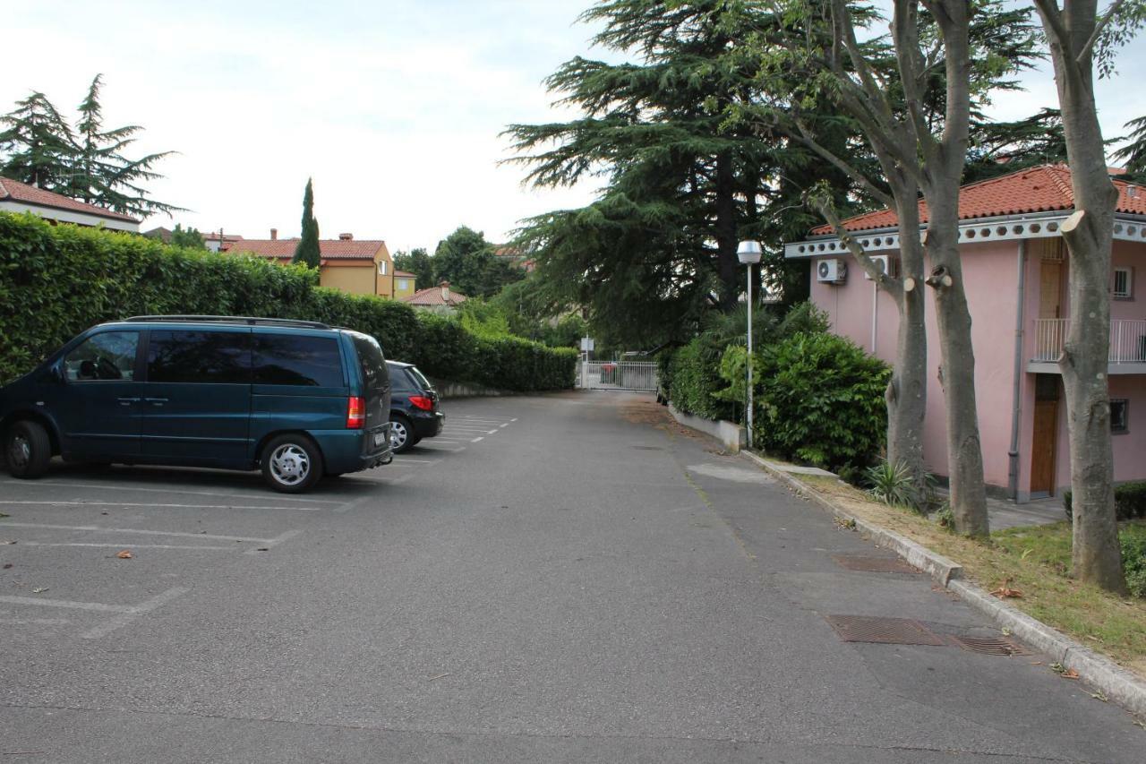 Apartmajsko Naselje Zusterna Apartment Koper Luaran gambar