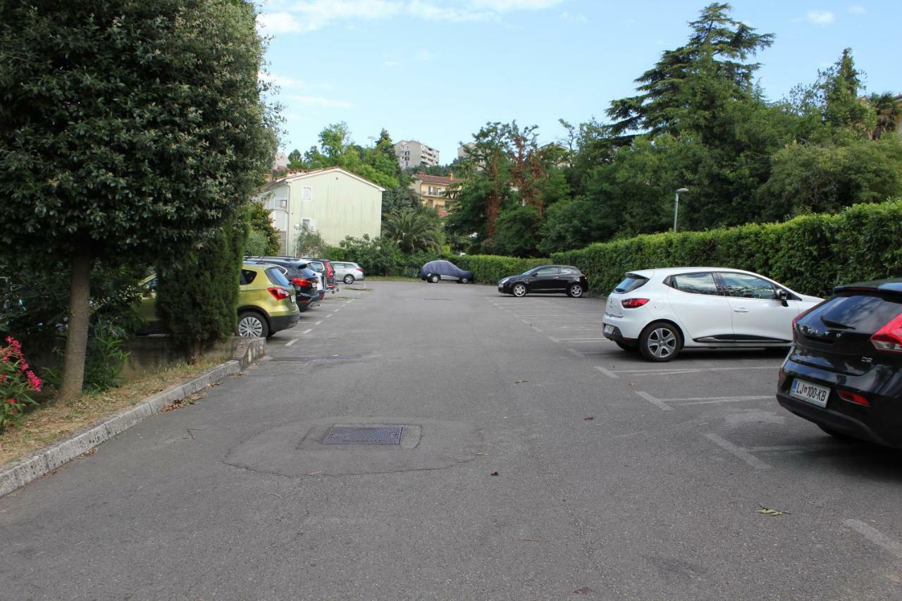 Apartmajsko Naselje Zusterna Apartment Koper Luaran gambar